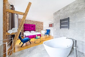 Bathroom - Cinema Apartments (Poznan)