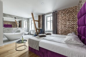 Studio (American Beauty) - Cinema Apartments (Poznan)