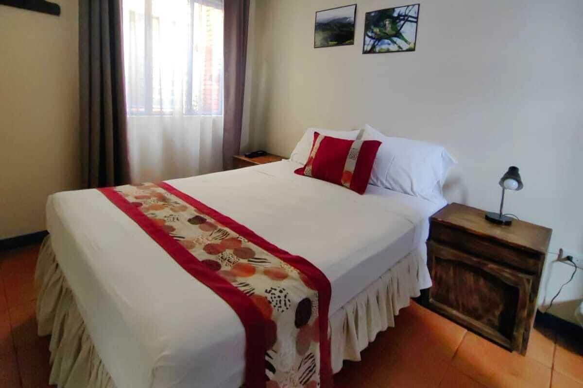 Free WiFi, bed sheets
