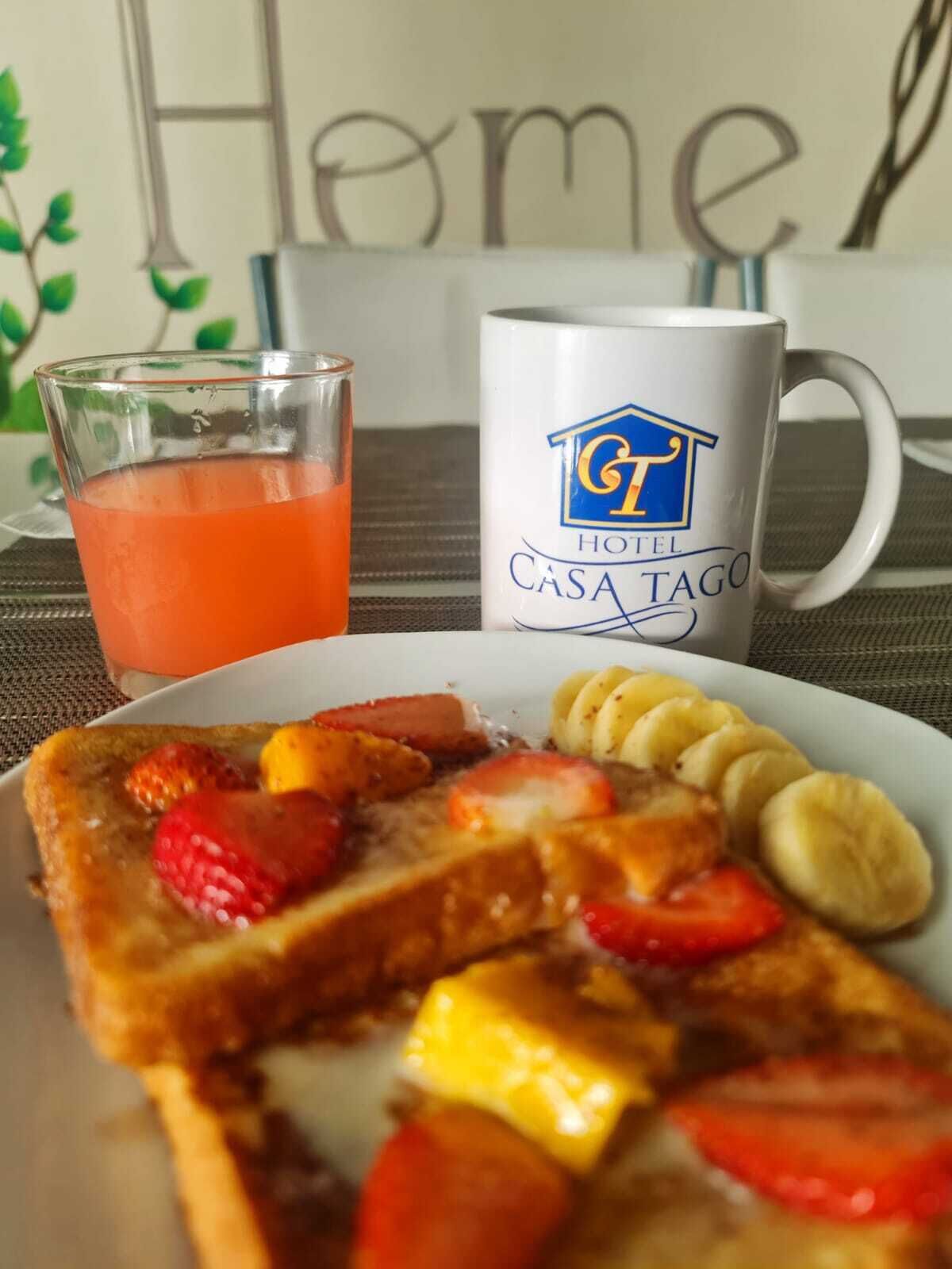 free daily continental breakfast