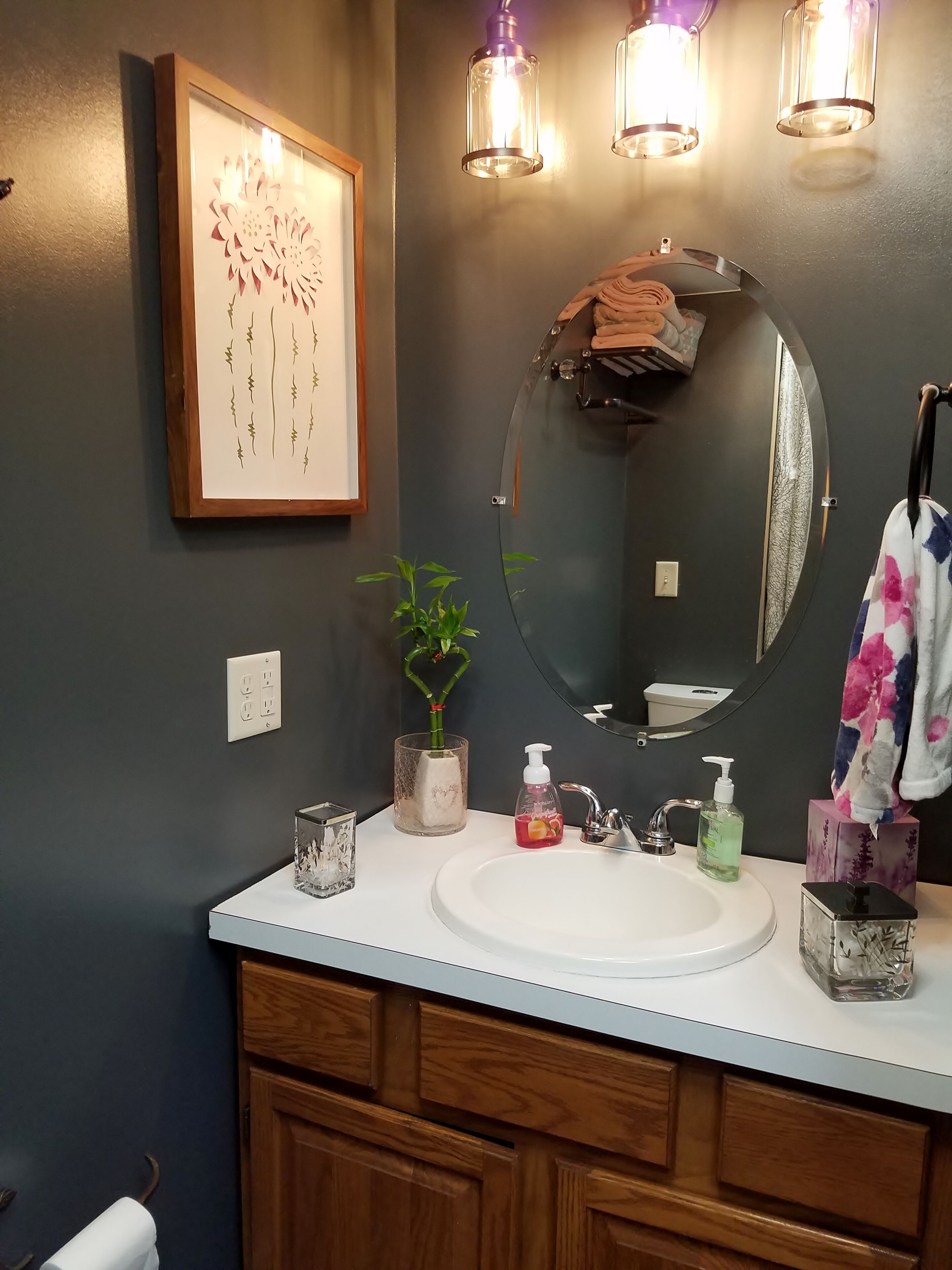 Kombination af bruser/badekar, brusehoved med spredningseffekt