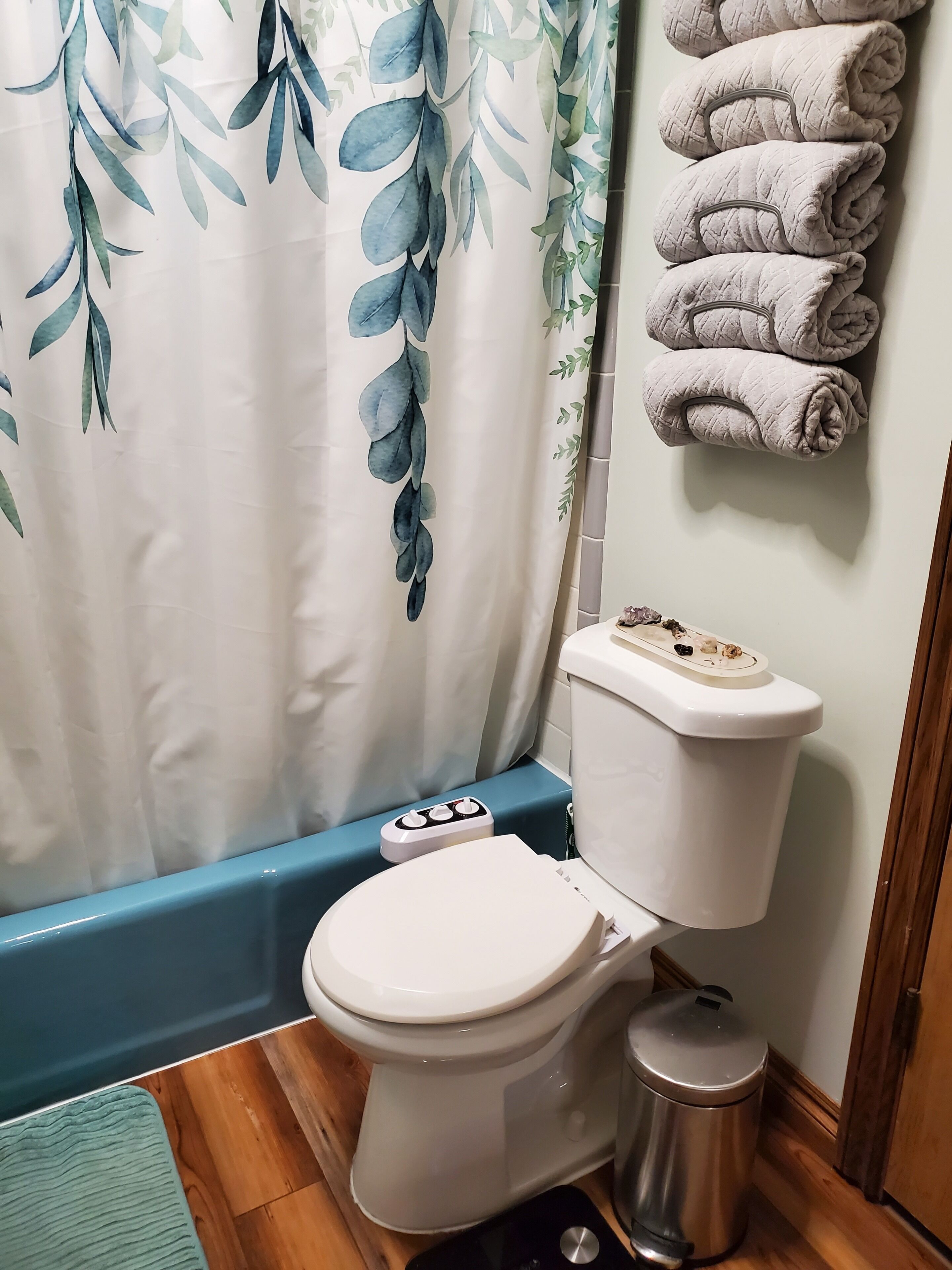 Rainfall showerhead, designer toiletries, hair dryer, bidet