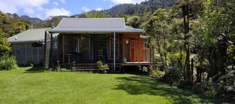 Opua Garden Cottage, sleeps 3