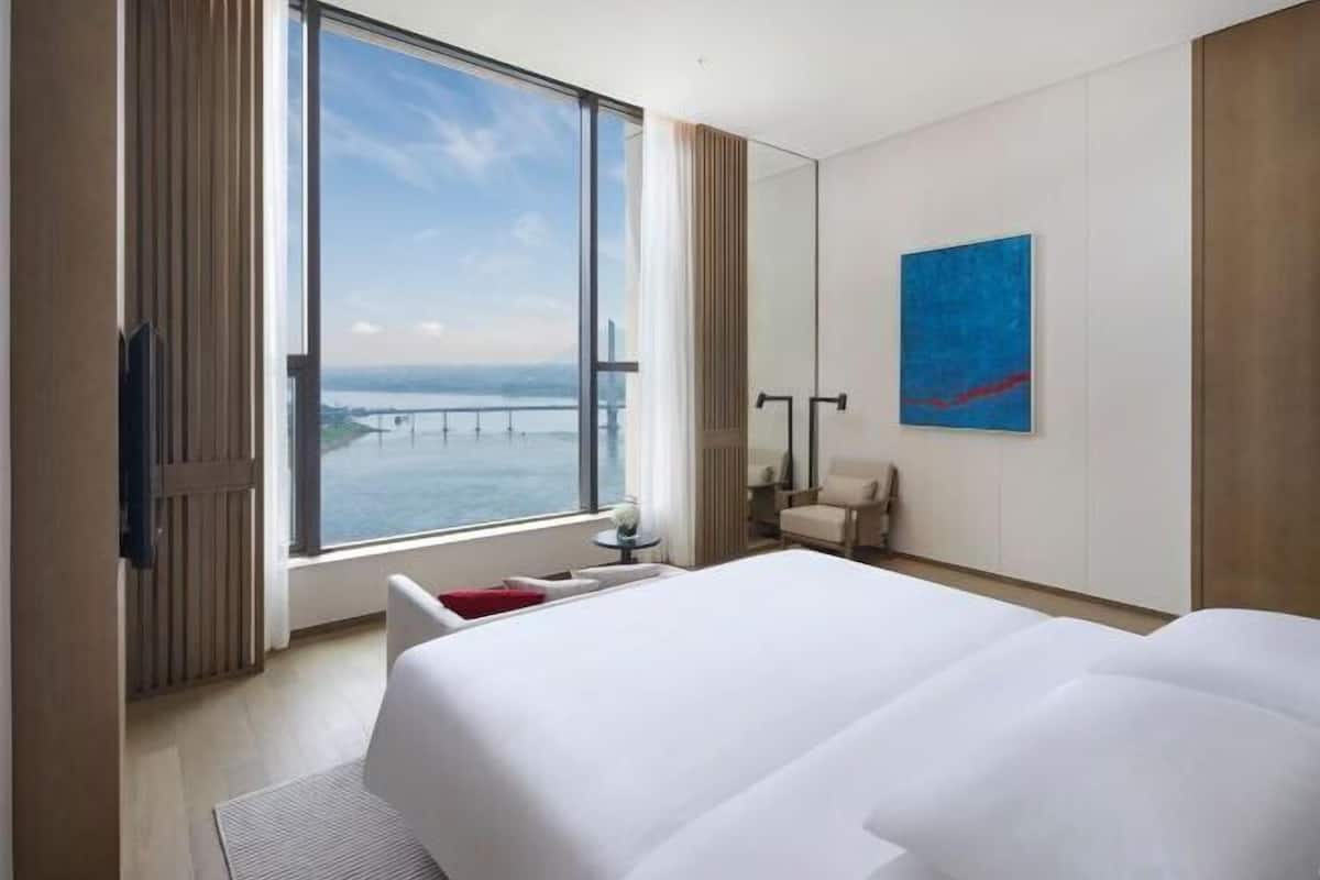 1 Schlafzimmer, Minibar, Zimmersafe, Schreibtisch