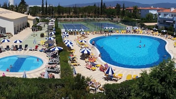 Indoor pool, outdoor pool