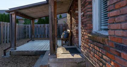 Sunshine On Bunker - 3min Walk to Gondola - Historic Miner Home – Dog Friendly