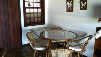 Apartamento | Opções para refeição no quarto