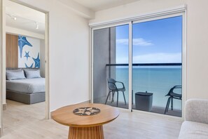 Luxury Apartment | Living area | Flat-screen TV