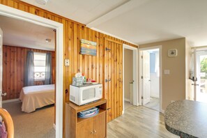 3 habitaciones, escritorio, acceso a internet y ropa de cama 