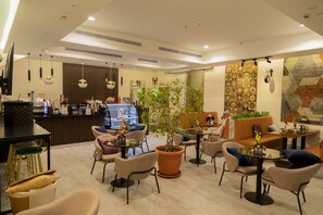 Lounge - Carawan Hotel Jeddah (Jeddah)
