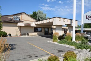 Front of property - Locomotive Inn (Laurel)