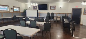 Meeting facility - Locomotive Inn (Laurel)
