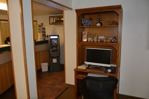 自動提款機/銀行服務