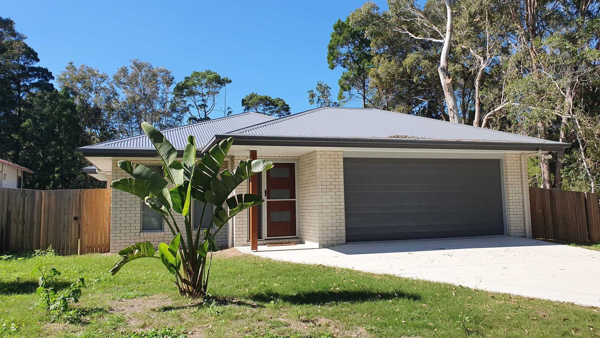 Spacious beach house only minutes to the beach