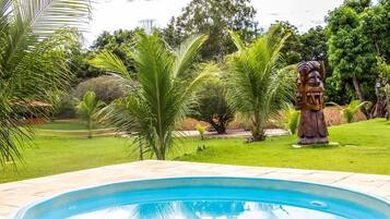 3 piscinas externas
