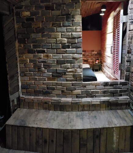 Farm for events, barbecues, family gatherings and religious services.