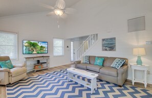 Smart TV - 72 Pelican Bay | AvantStay | Community Pool, Decks (Isle of Palms)