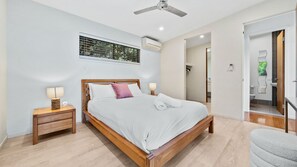 5 chambres, fer et planche à repasser, Wi-Fi