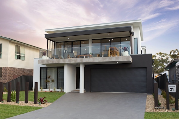 Luxury beach house in Jervis Bay