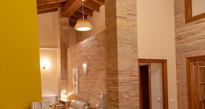 Villa de luxe à la campagne avec piscine privée à proximité de la plage, de la montagne et du golf!