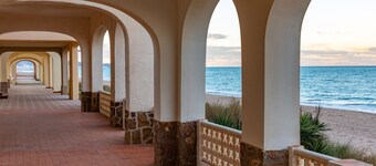 Villa di lusso in campagna con piscina privata vicino alla spiaggia, montagna e golf!