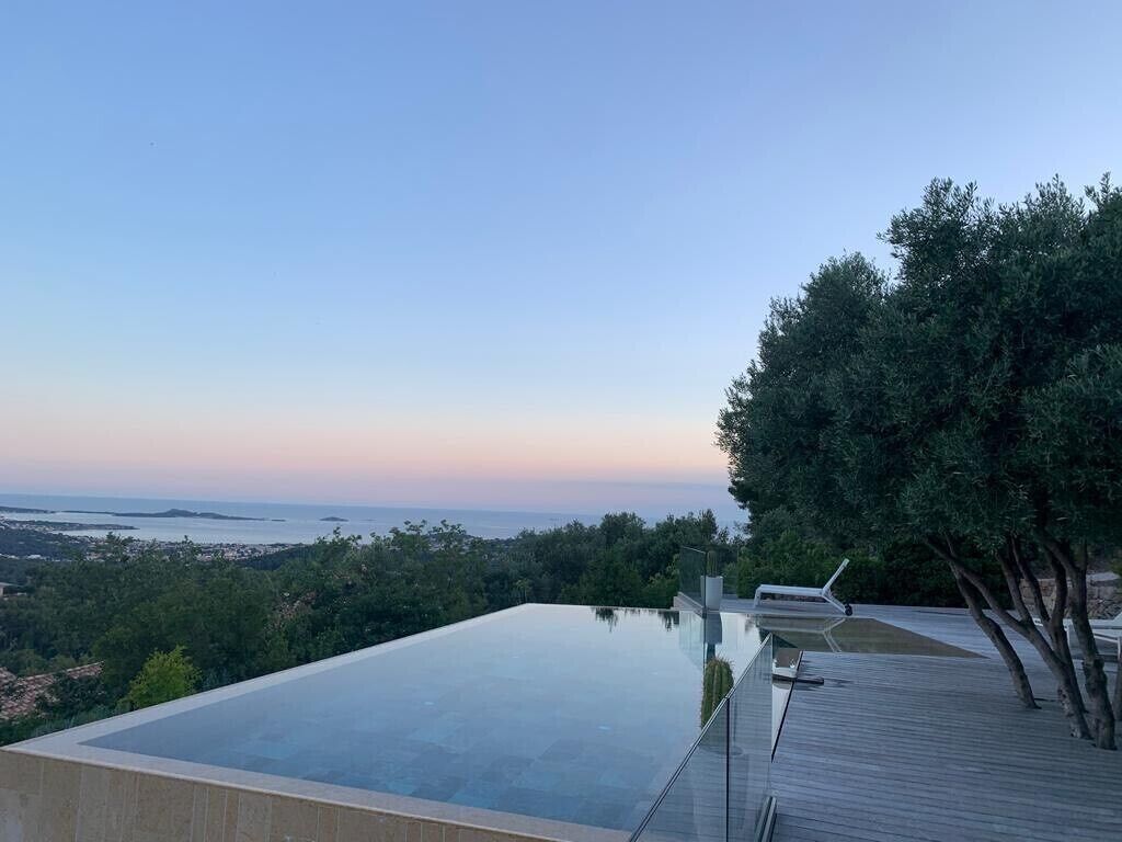 Ulkouima-allas, lämmitetty uima-allas