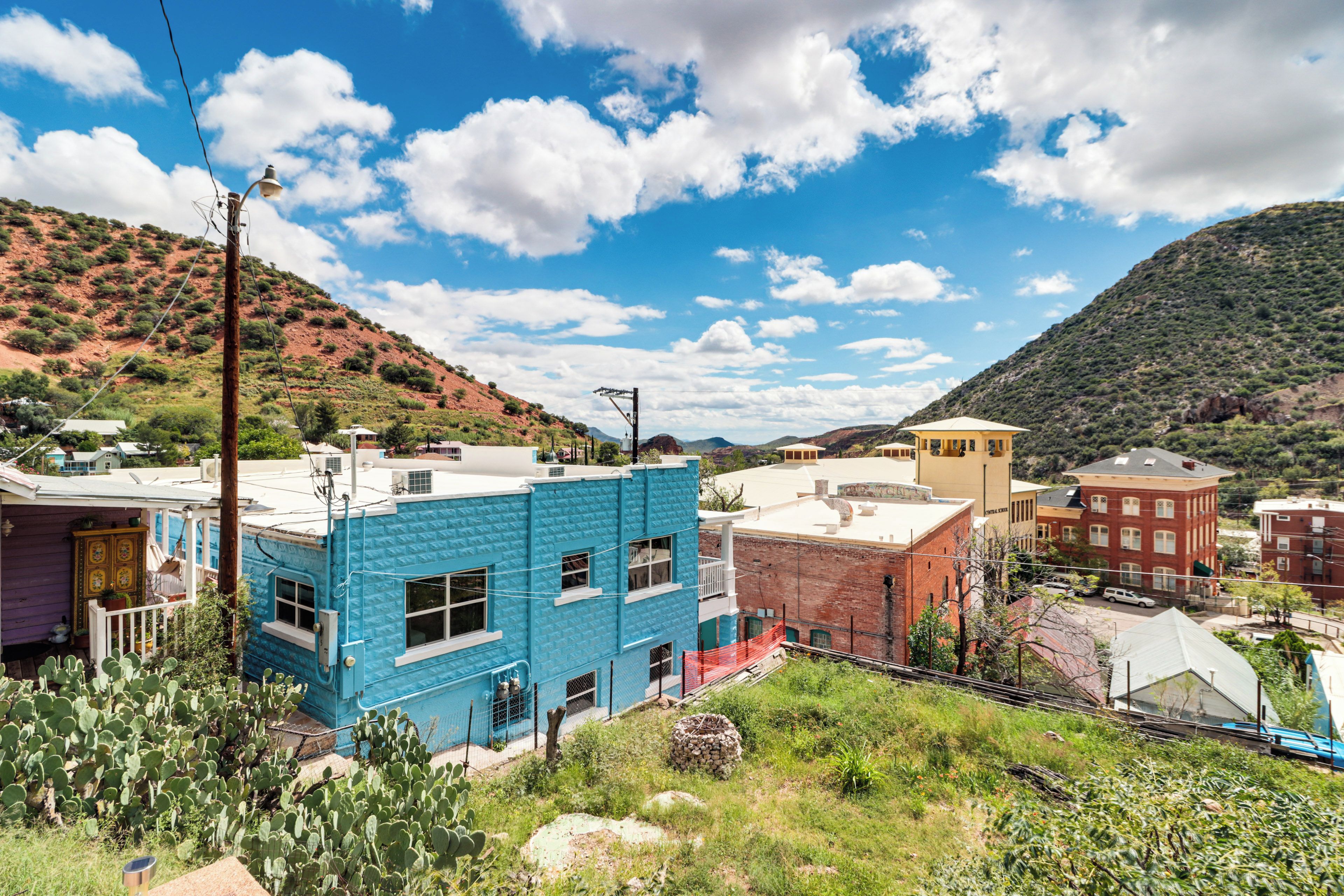 Building Exterior | Walkable Location | Mountain Views