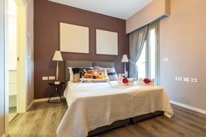 2 bedrooms, iron/ironing board, travel crib, WiFi