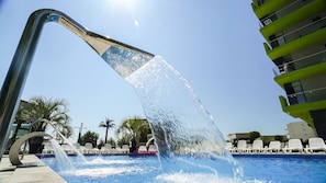 Indoor pool, outdoor pool