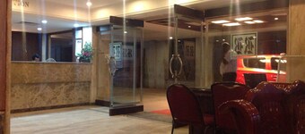 Tranquilidad en la habitación / proximidad al templo / empalme
