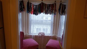 Apartment | 2 bedrooms, pillowtop beds, individually decorated - Montclair Apartment (Montclair)