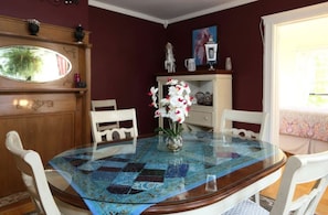 Apartment | In-room dining