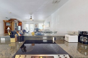 Fridge, microwave, stovetop, dishwasher