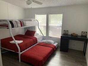 Room - Ranch Style Home set up (Homosassa)