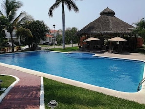 Pool - Rent furnished house, either by days or by month. (Bahia de Banderas)