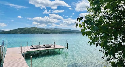 Paradise Found, Modern Dream Home on Ashley Lake