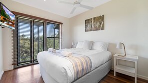 4 bedrooms, WiFi