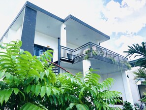 Front of property - Co To Center Homestay (Co To)