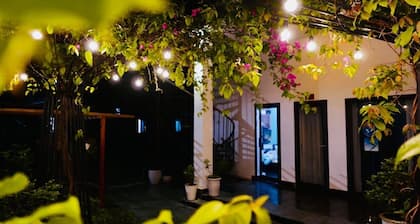 Co To Center Homestay