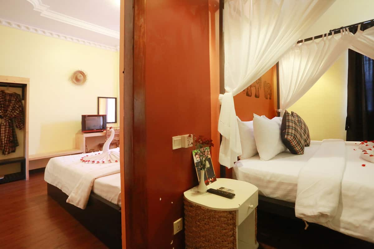 Family Room (Connecting) | Pemandangan dari bilik