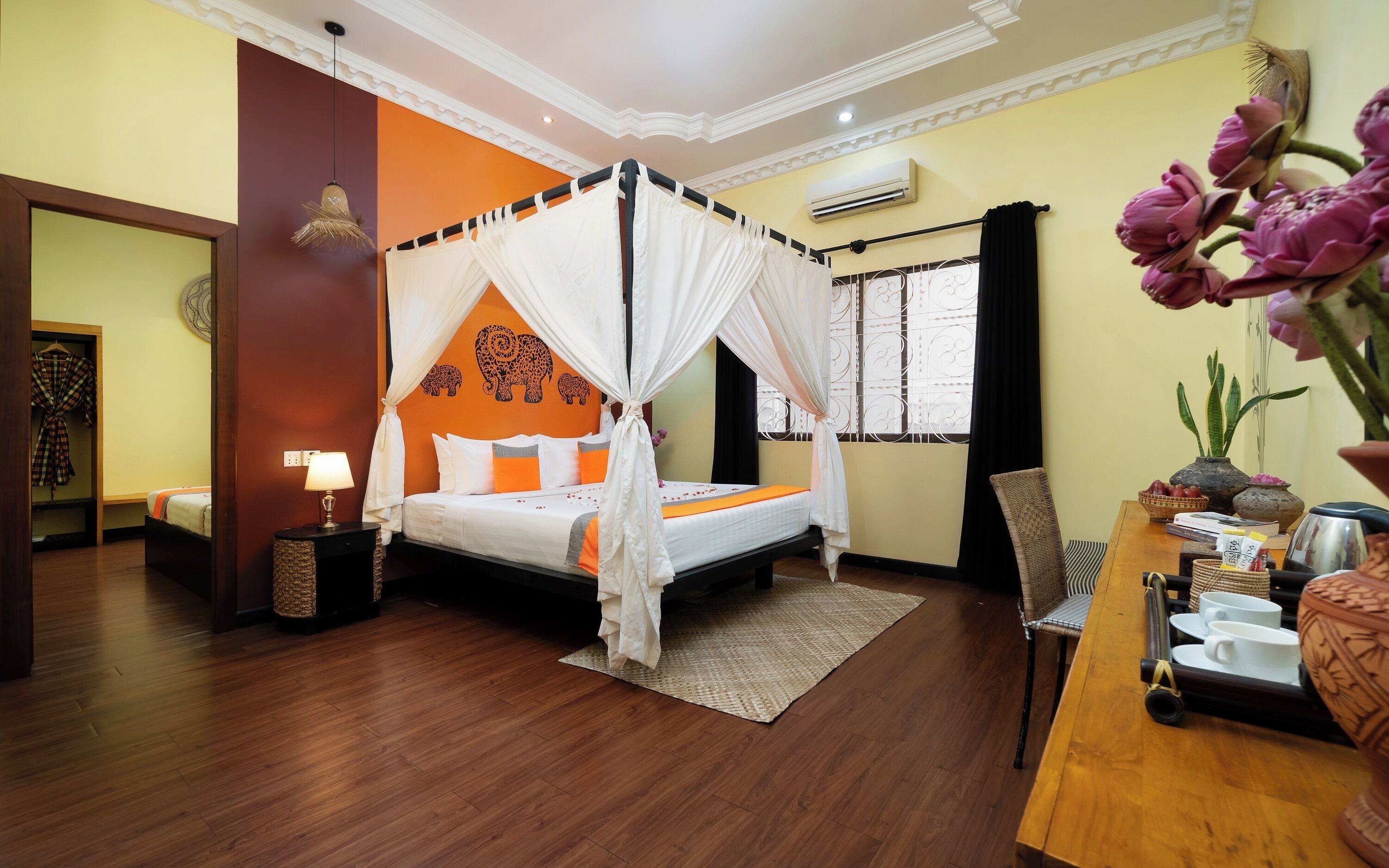 Family Connecting Room | Minibar, in-room safe, individually furnished, desk