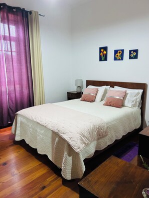 2 bedrooms, desk, soundproofing, iron/ironing board