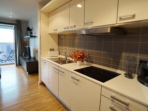 Fridge, microwave, oven, dishwasher