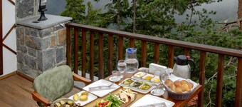 Foleya Mountain Resort