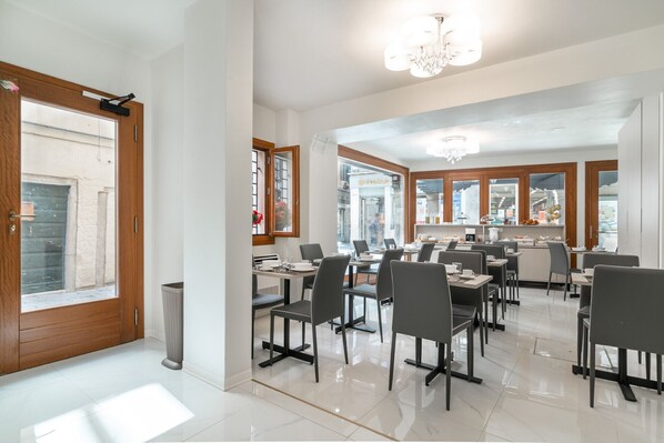 Dining - Room 4 - Grifoni Boutique Hotel (Venice)