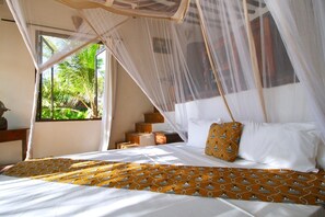 4 quartos, acesso à internet, roupa de cama