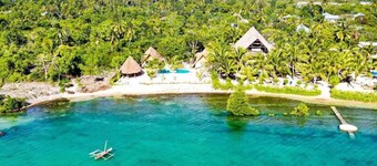 VILLA FUKU - Four Bedroom Villa, Sleeps 10