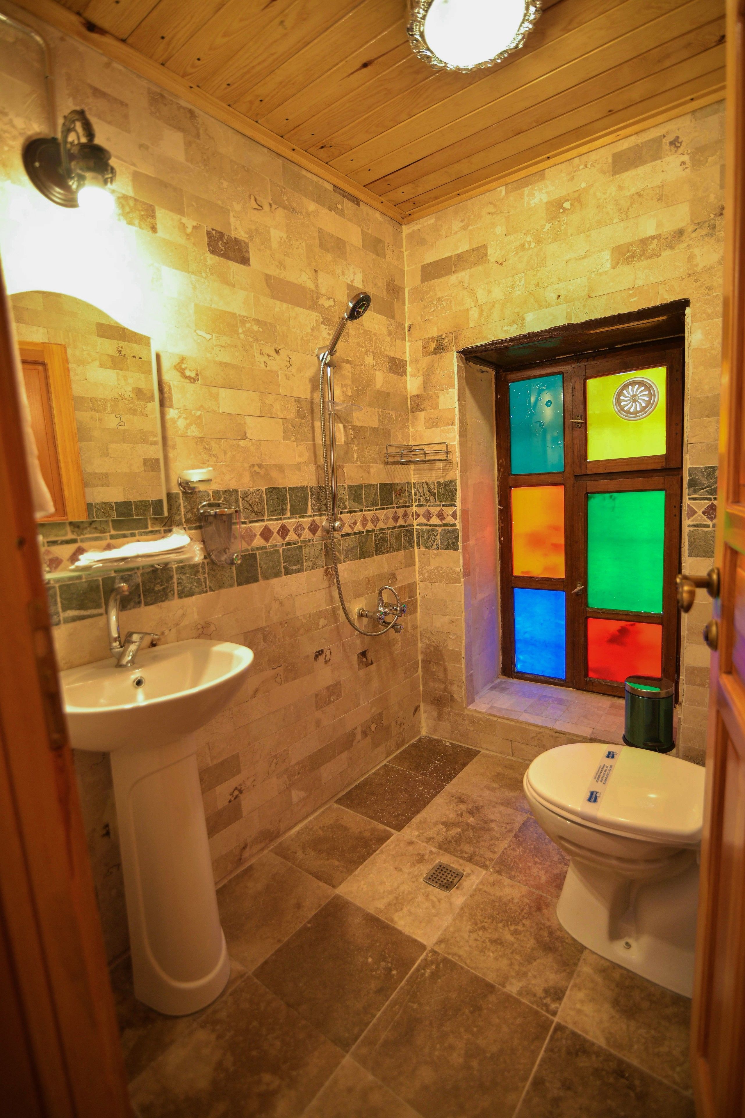 double room (yirik fatma) | bathroom | shower, rainfall showerhead, free toiletries, hair dryer