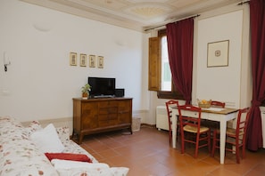 Smart TV, DVD player, books, video library