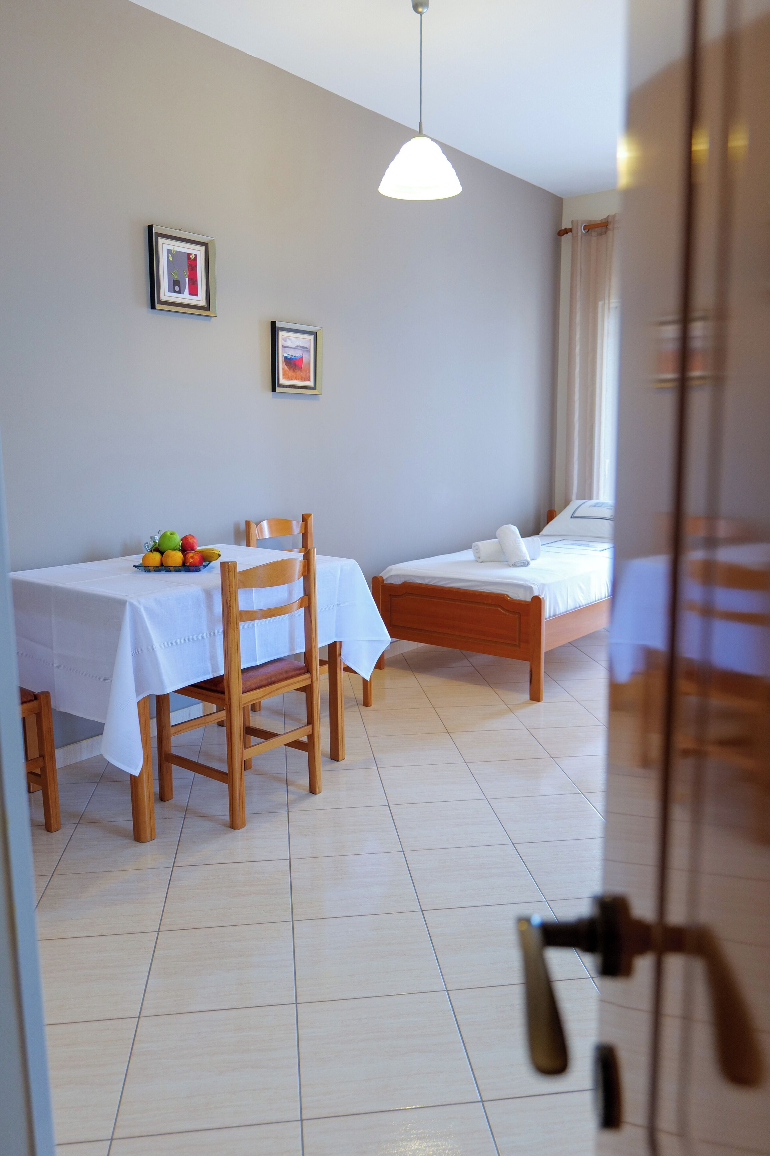 In-room safe, desk, soundproofing, free WiFi